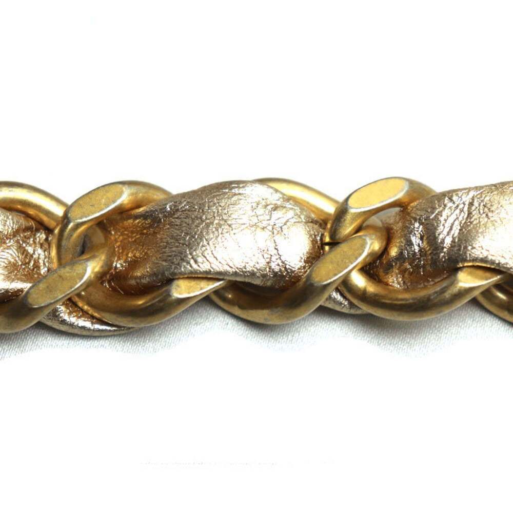 CHANEL Gold Clutch Bag - Picture 4 of 7